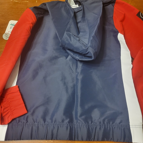 Reebok Windbreaker - Picture 4 of 4